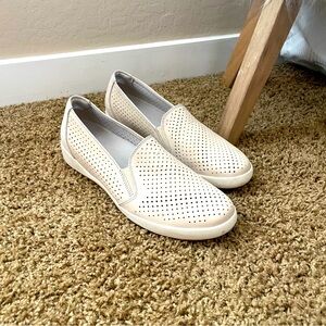 Dansko Women's Slip-On Shoes Odina Sand Milled Nubuck